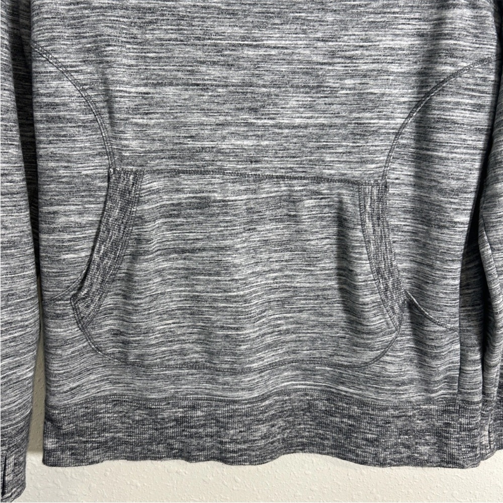 L.L. Bean Women’s Sm Cozy Fleece Pullover Sweatshirt Thumbholes Cowl Neck Gray - Picture 3 of 12